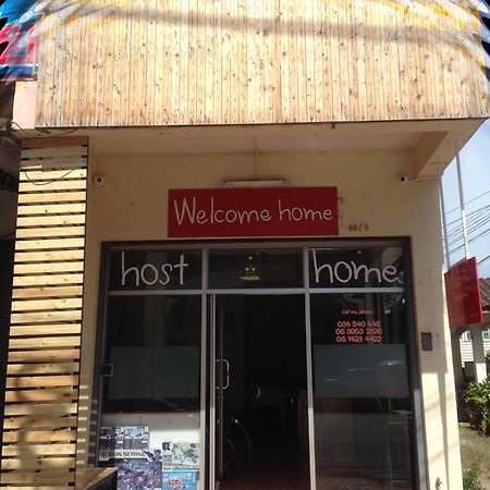 Bankaikow Hostel Kanchanaburi Bagian luar foto
